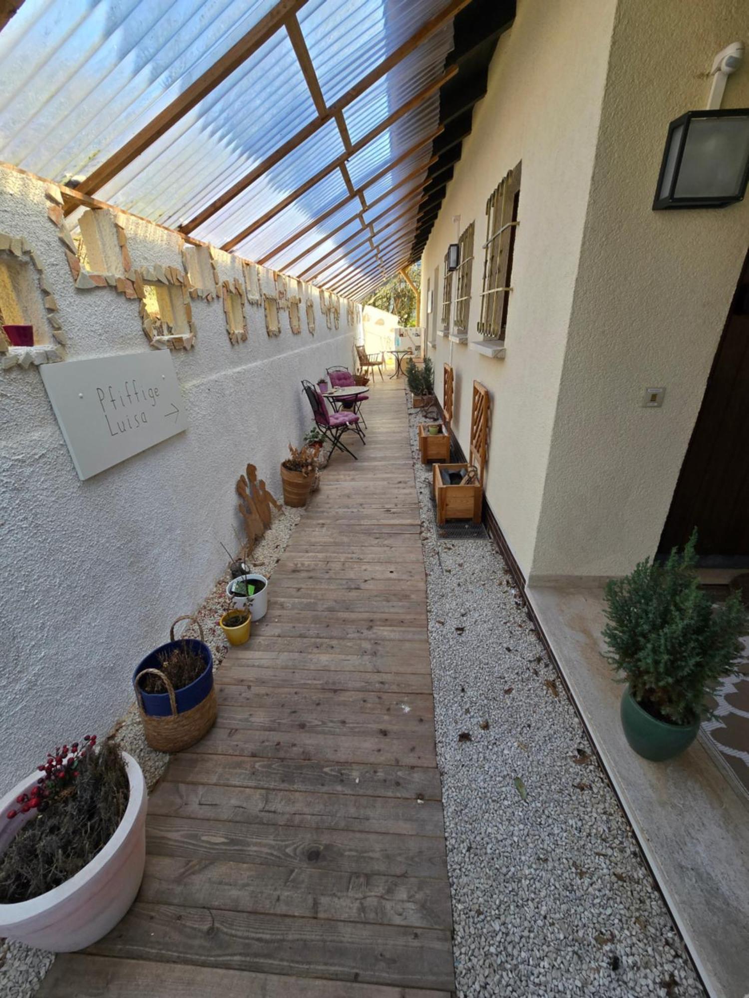 Marburg Apartment Pfiffige Luisa In Ruhiger Waldrandlage Mit Balkon Und Wintergarten Extérieur photo